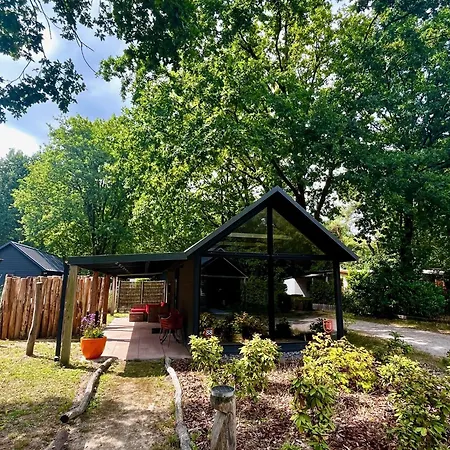 Chalet Tinylodge With Hottub Diessen